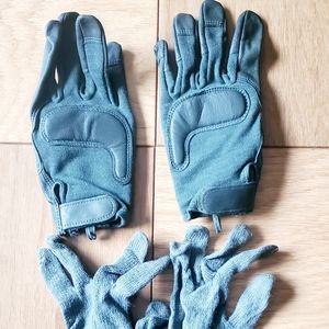Gloves